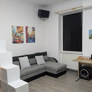 thomas-apartman.szeged-hotels.com/