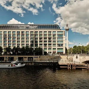 radisson-blu.find-berlin-hotels.com/